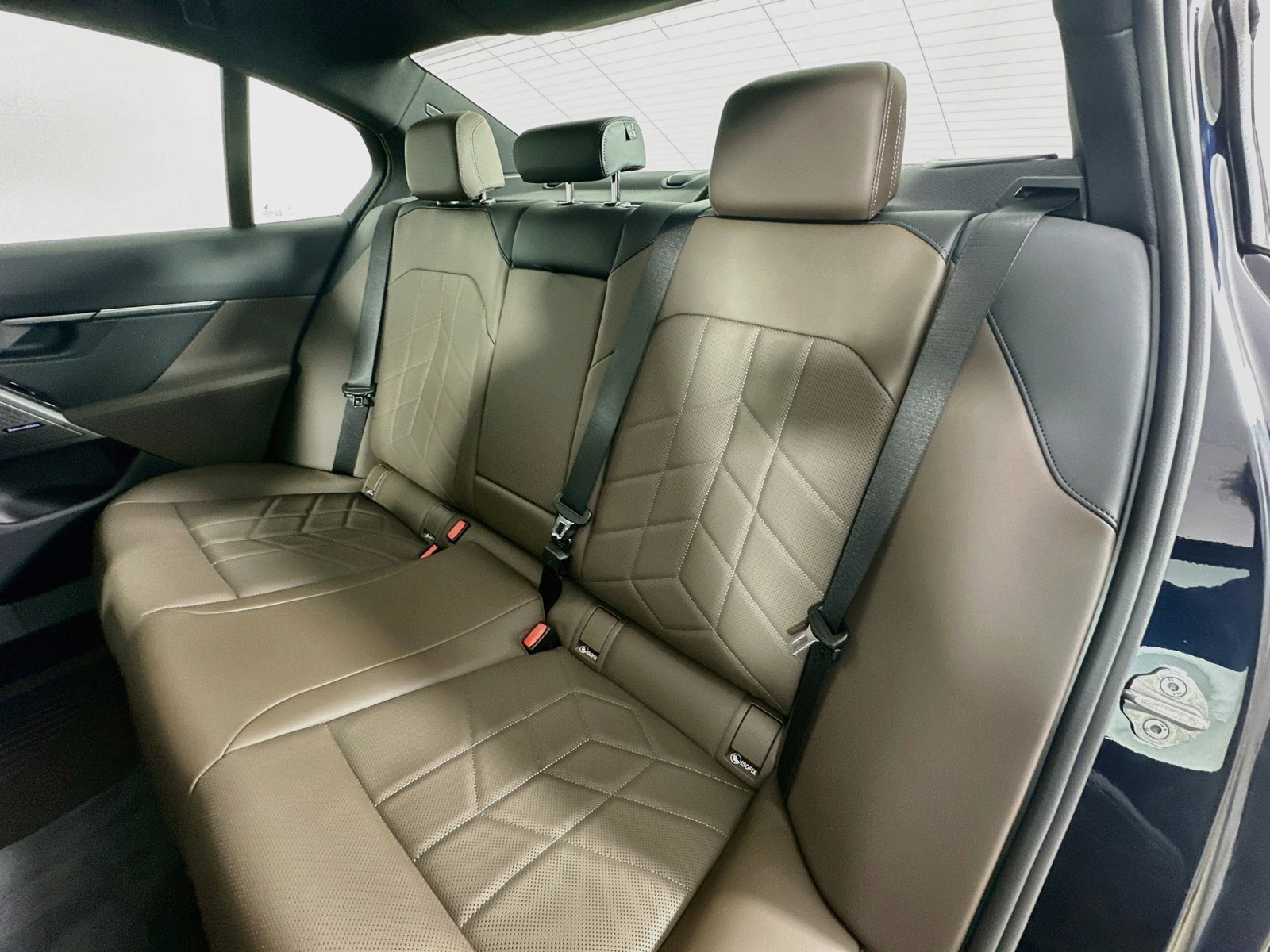 New 2027 BMW 530i xDrive w/ M Sport Package AWD/4WD image 37