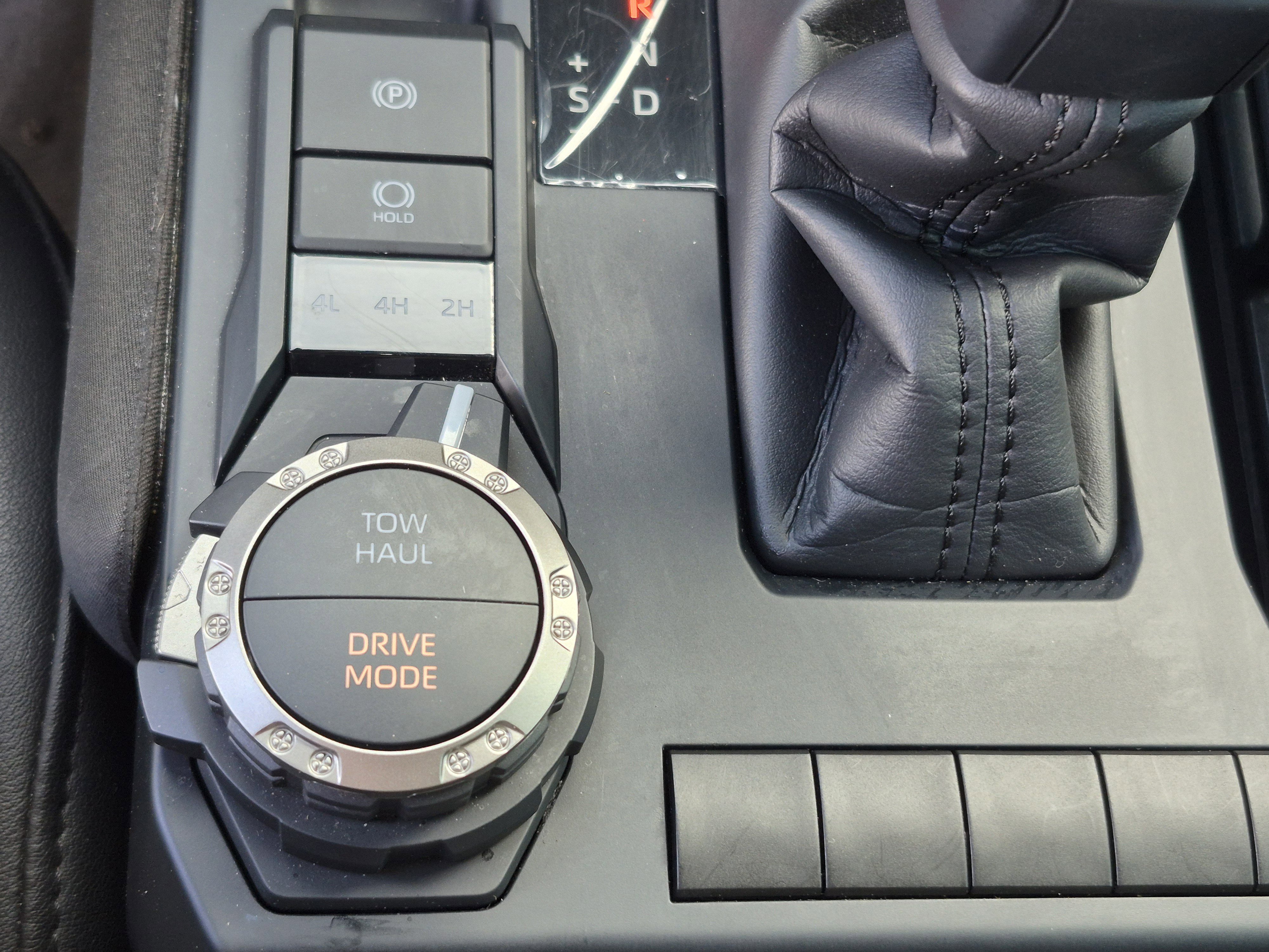 Certified 2025 Toyota Tacoma TRD Sport AWD/4WD image 31