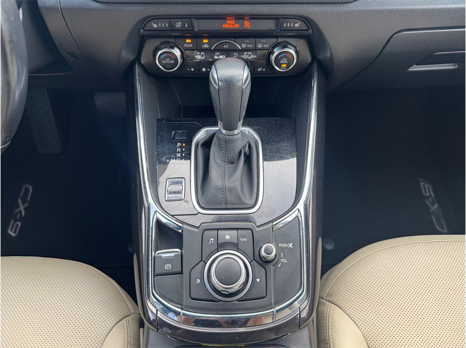Used 2018 MAZDA CX-9 Grand Touring FWD image 11