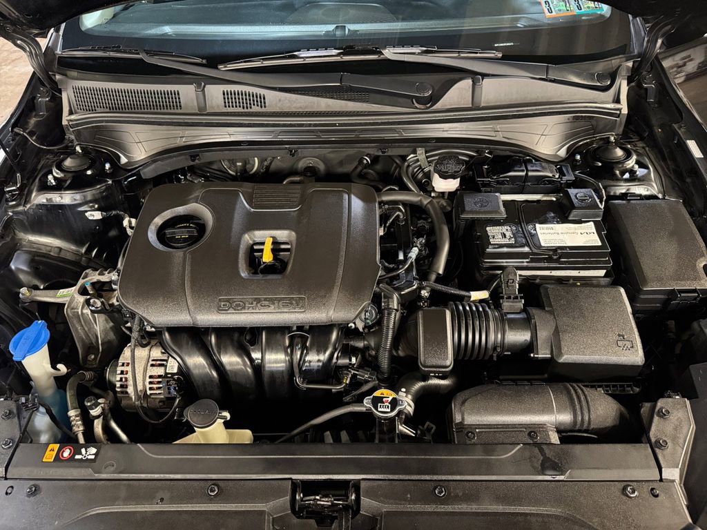 Certified 2023 Kia Forte LXS w/ LXS Technology Package image 27