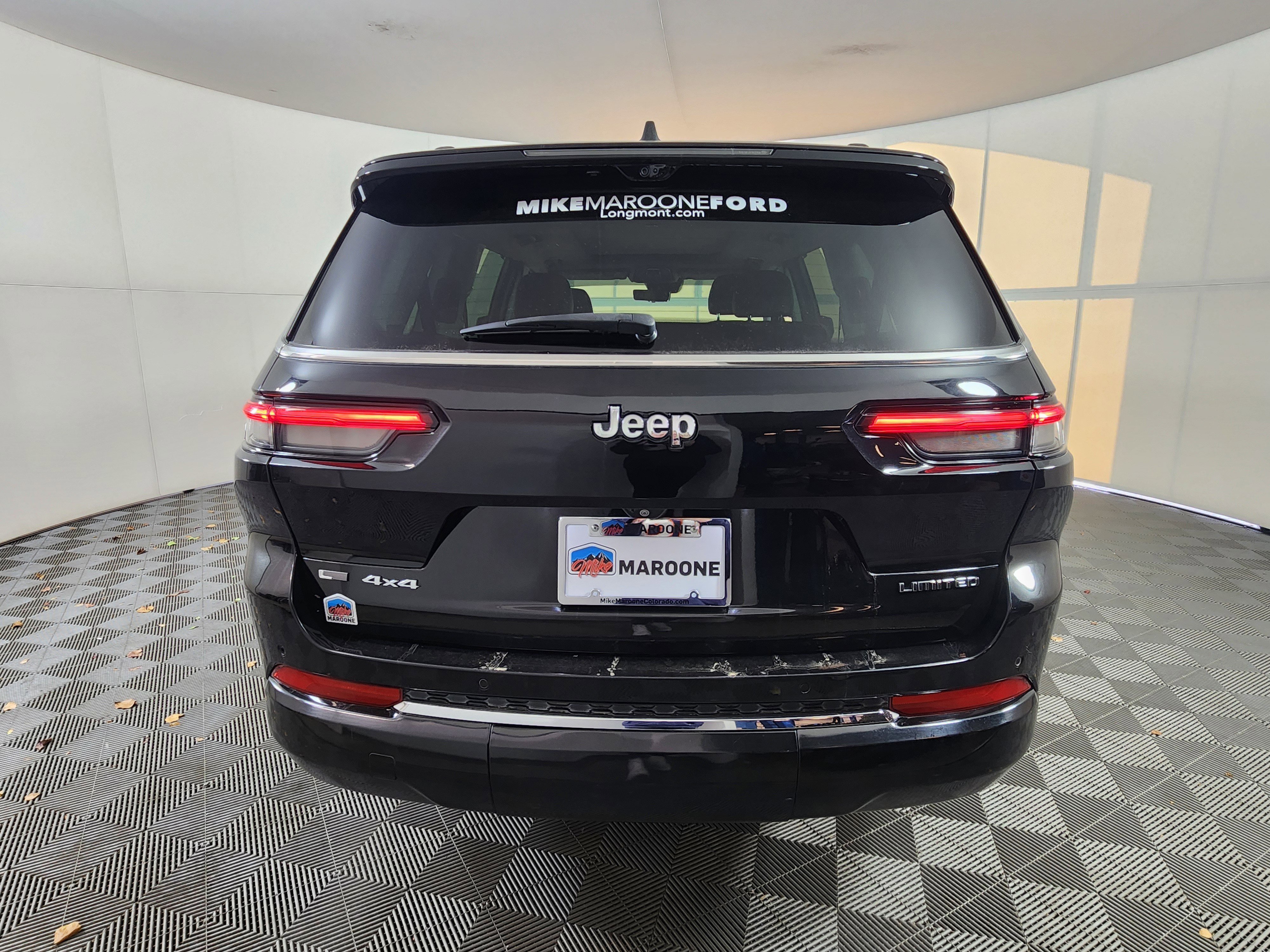 Used 2021 Jeep Grand Cherokee L Limited w/ Luxury Tech Group II image 6