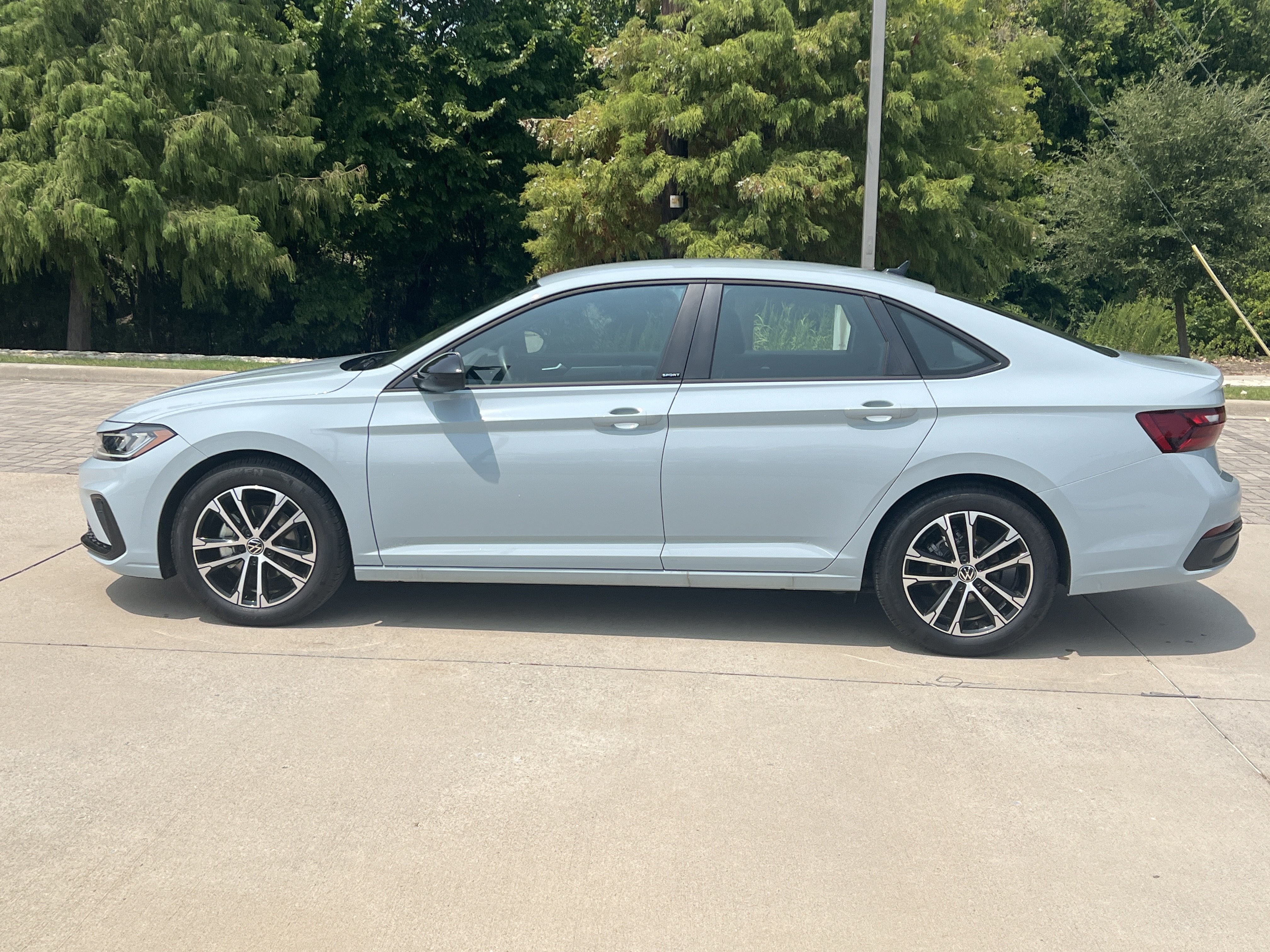 Certified 2026 Volkswagen Jetta Sport FWD image 6