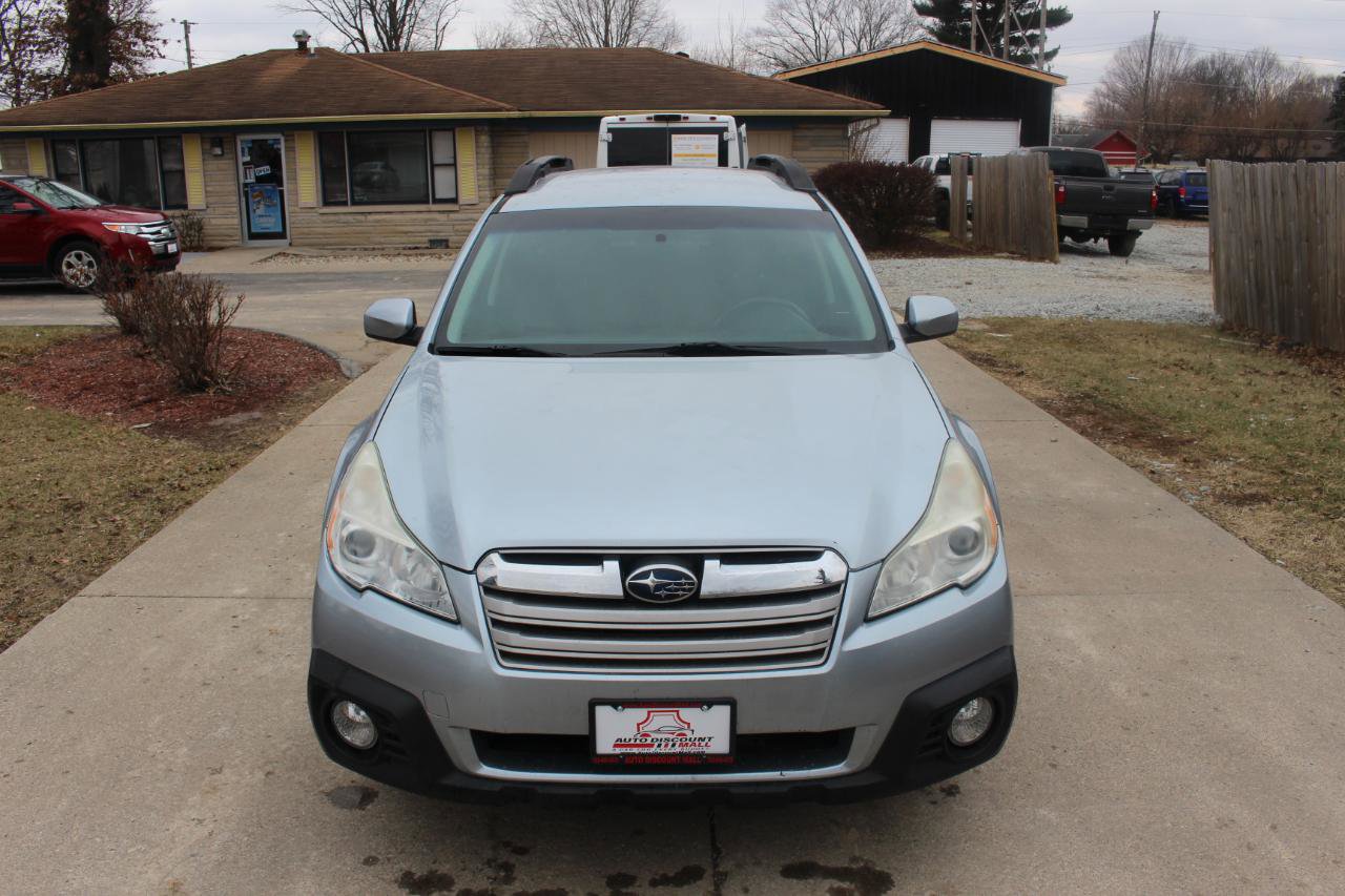 Used 2013 Subaru Outback 2.5i Premium w/ All-Weather Pkg AWD/4WD image 4