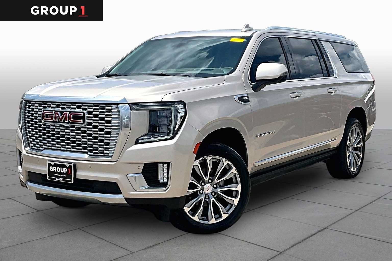 Used 2021 GMC Yukon XL Denali w/ Denali Premium Package