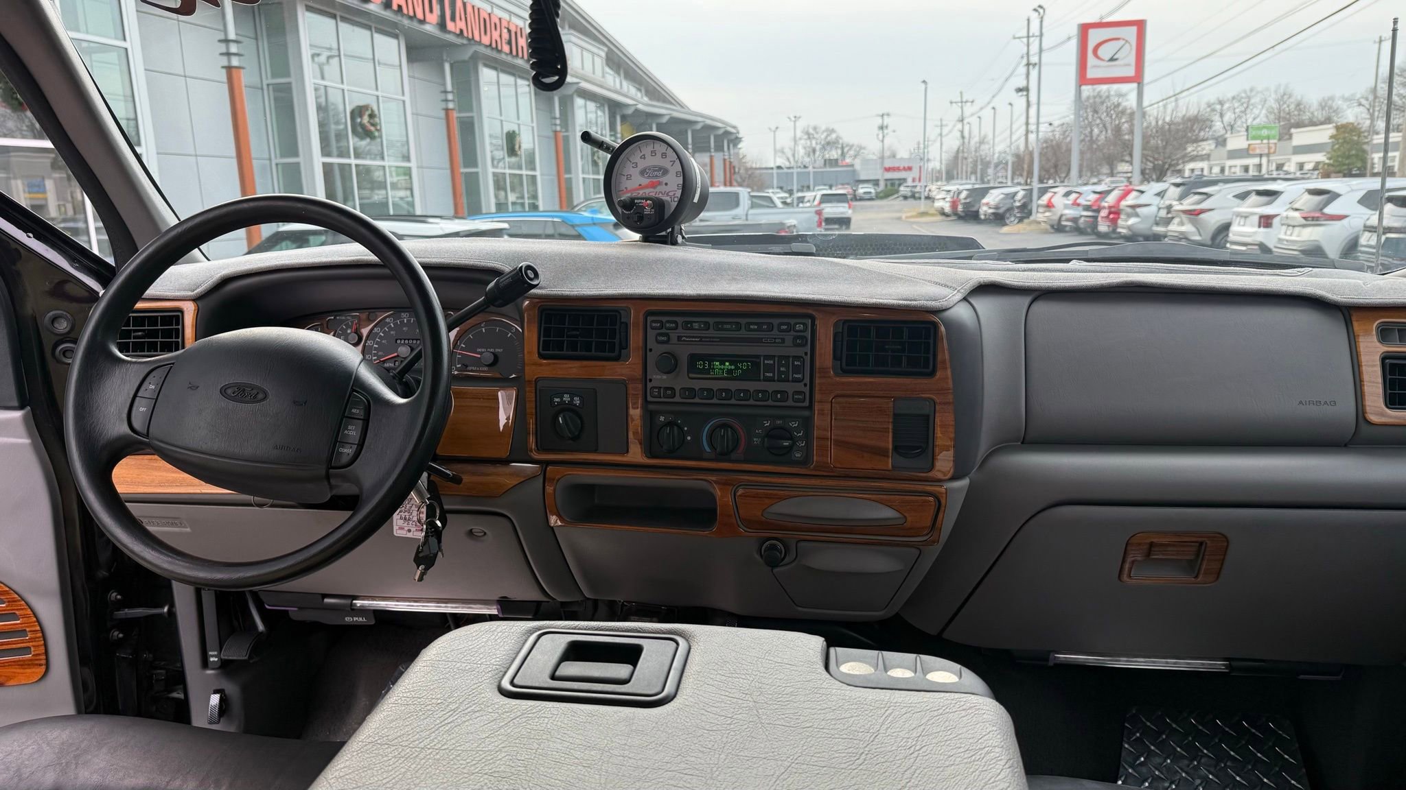 Used 1999 Ford F350 4x4 Crew Cab DRW Super Duty image 46