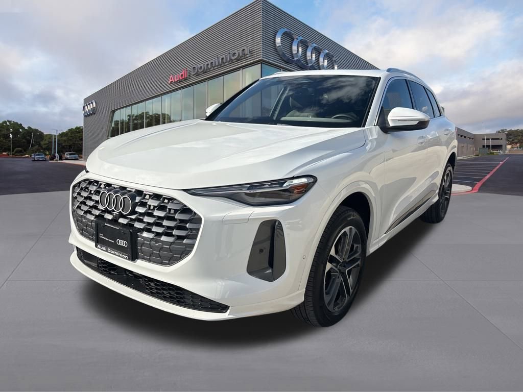 Certified 2025 Audi Q5 Premium Plus w/ Premium Plus image 1