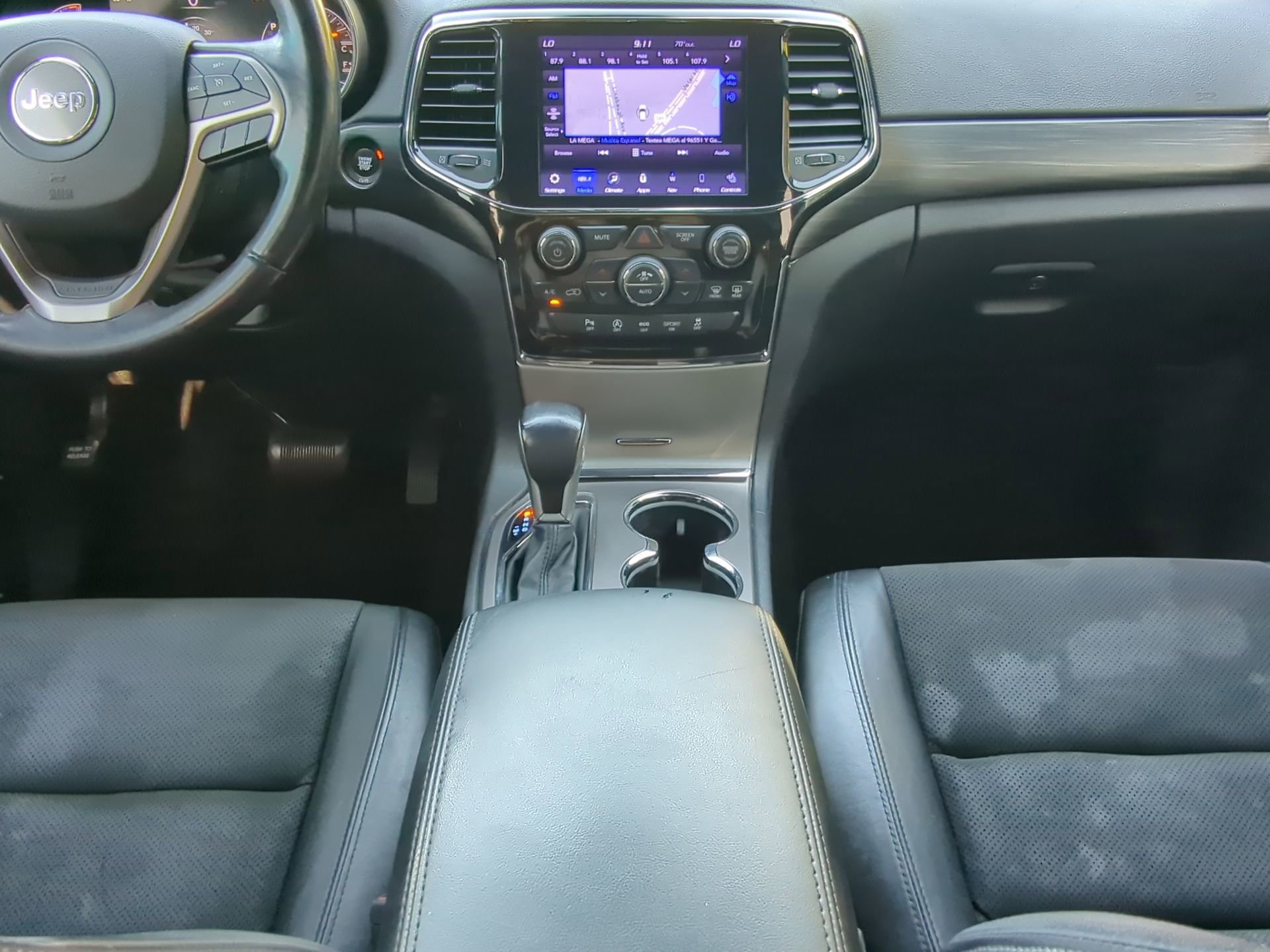 Used 2021 Jeep Grand Cherokee Laredo X image 50