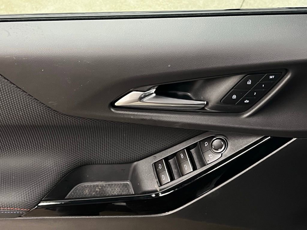 New 2026 Chevrolet Equinox RS w/ Convenience Package III image 16
