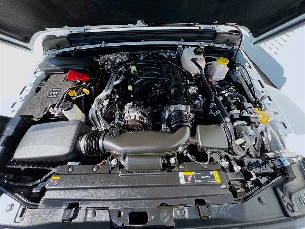 Used 2024 Jeep Gladiator Willys image 29