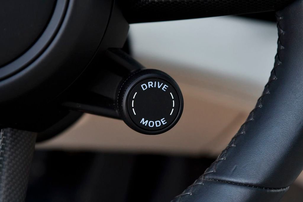 Used 2020 Porsche Taycan 4S image 45