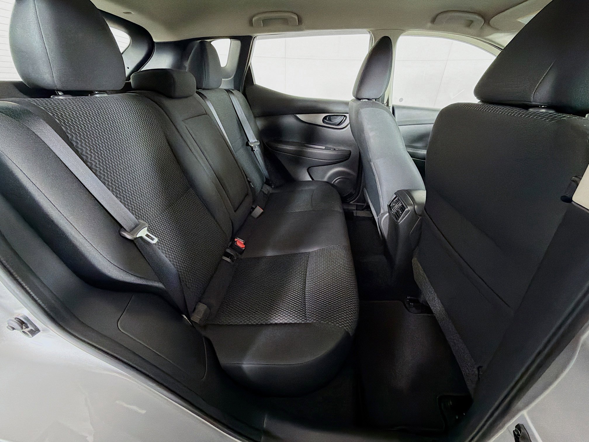 Used 2018 Nissan Rogue Sport S w/ S Appearance Package image 25