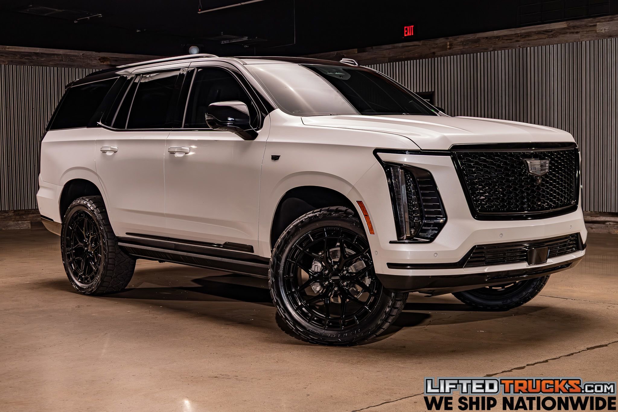 Used 2025 Cadillac Escalade Sport Platinum image 1