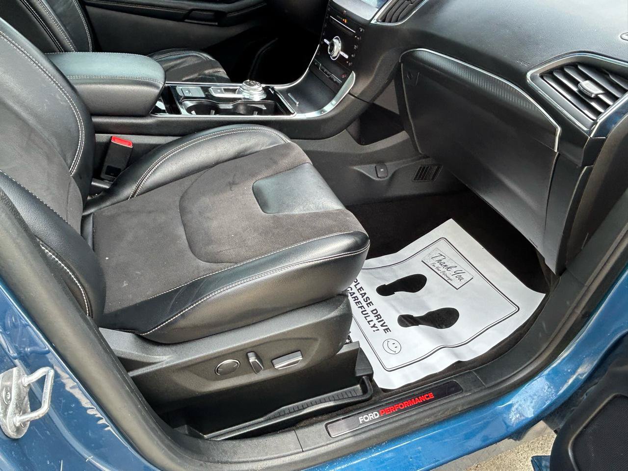 Used 2019 Ford Edge ST w/ Convenience Package AWD/4WD image 12