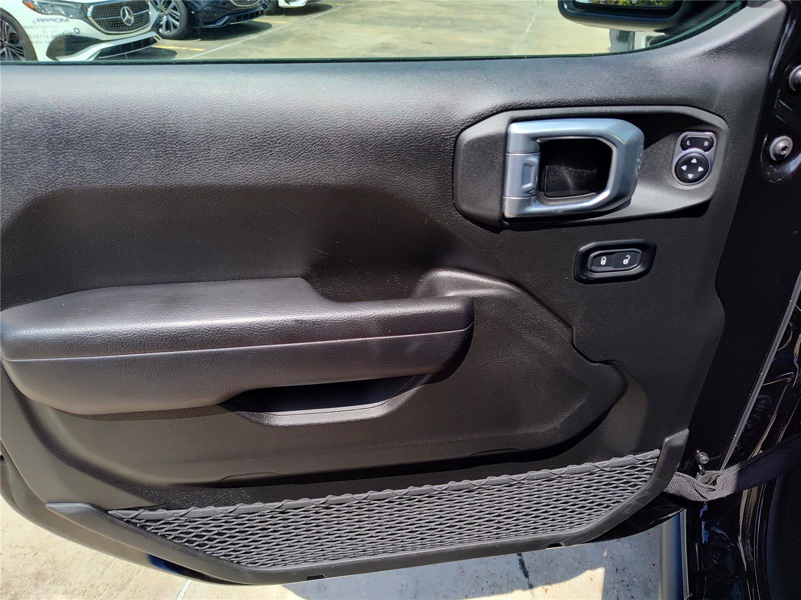 Used 2023 Jeep Gladiator Sport AWD/4WD image 14