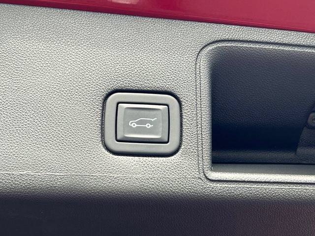Used 2024 GMC Terrain SLT w/ Elevation Edition AWD/4WD image 40