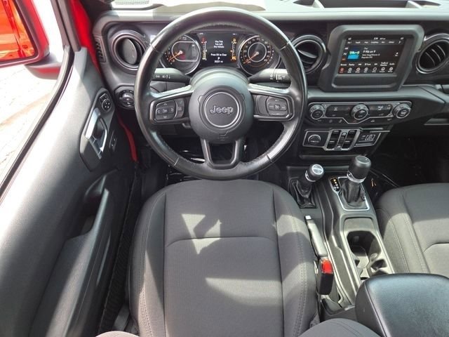 Used 2022 Jeep Gladiator Sport AWD/4WD image 4