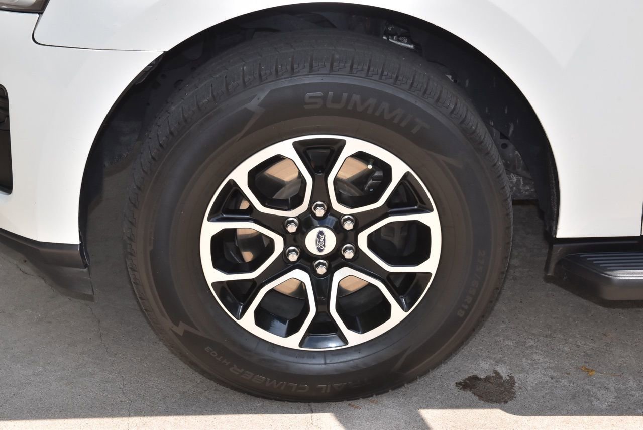 Certified 2022 Ford Expedition XLT RWD image 39