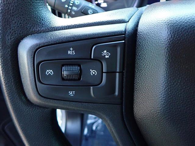 Used 2025 Chevrolet Silverado 1500 Custom Trail Boss w/ Turbomax Blackout Package image 13