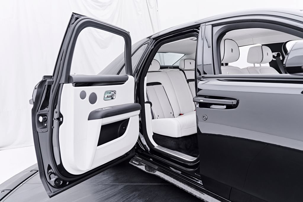 Used 2026 Rolls-Royce Ghost AWD/4WD image 51