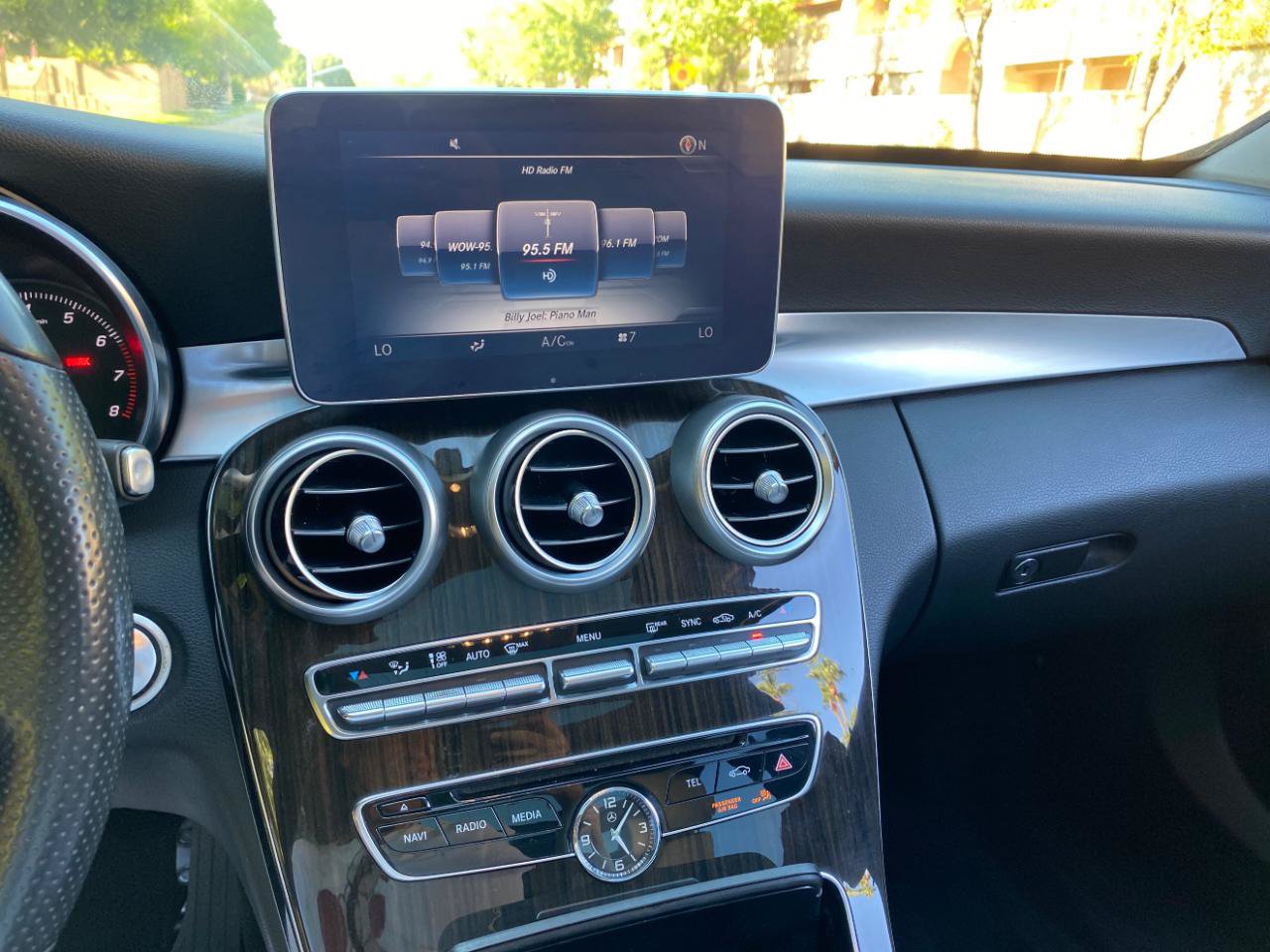 Used 2015 Mercedes-Benz C 300 Sedan image 58