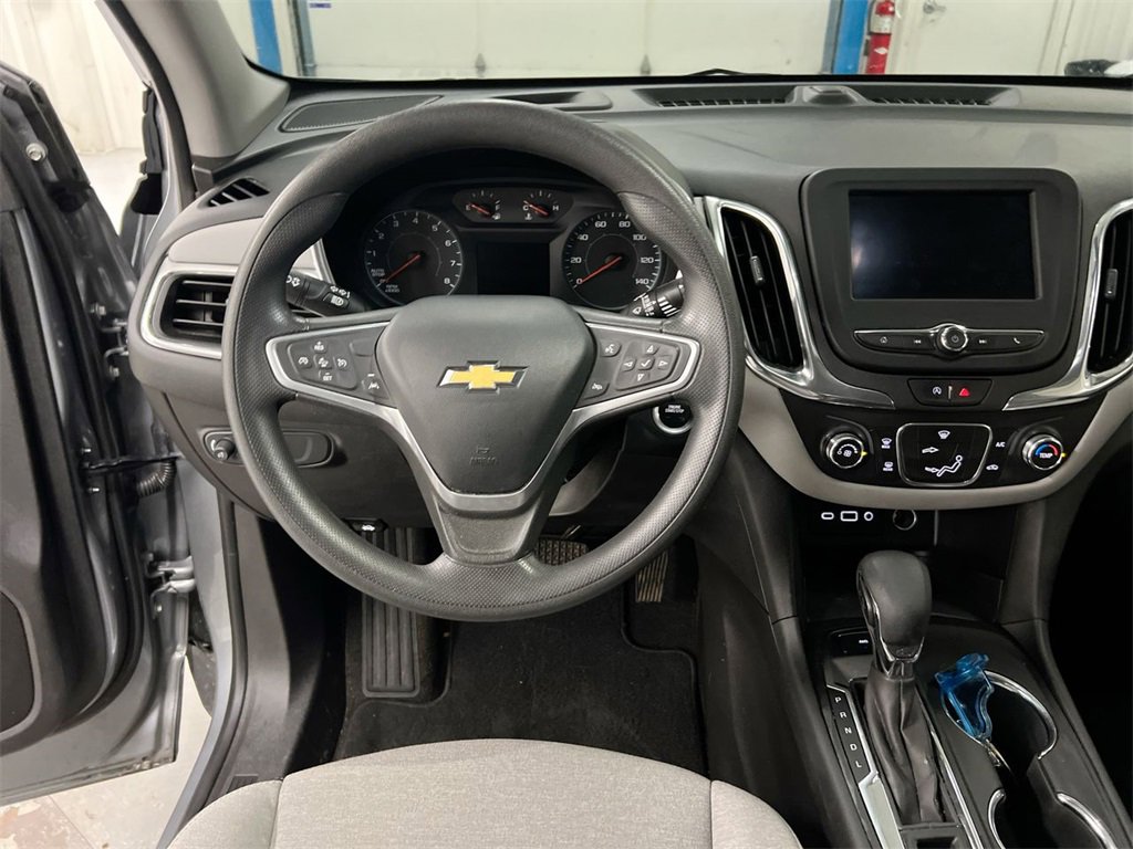 Used 2023 Chevrolet Equinox LS image 19