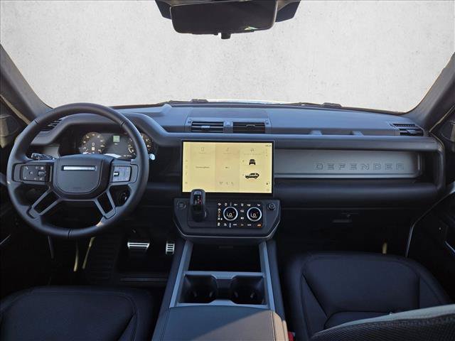 New 2026 Land Rover Defender 90 V8 AWD/4WD image 14