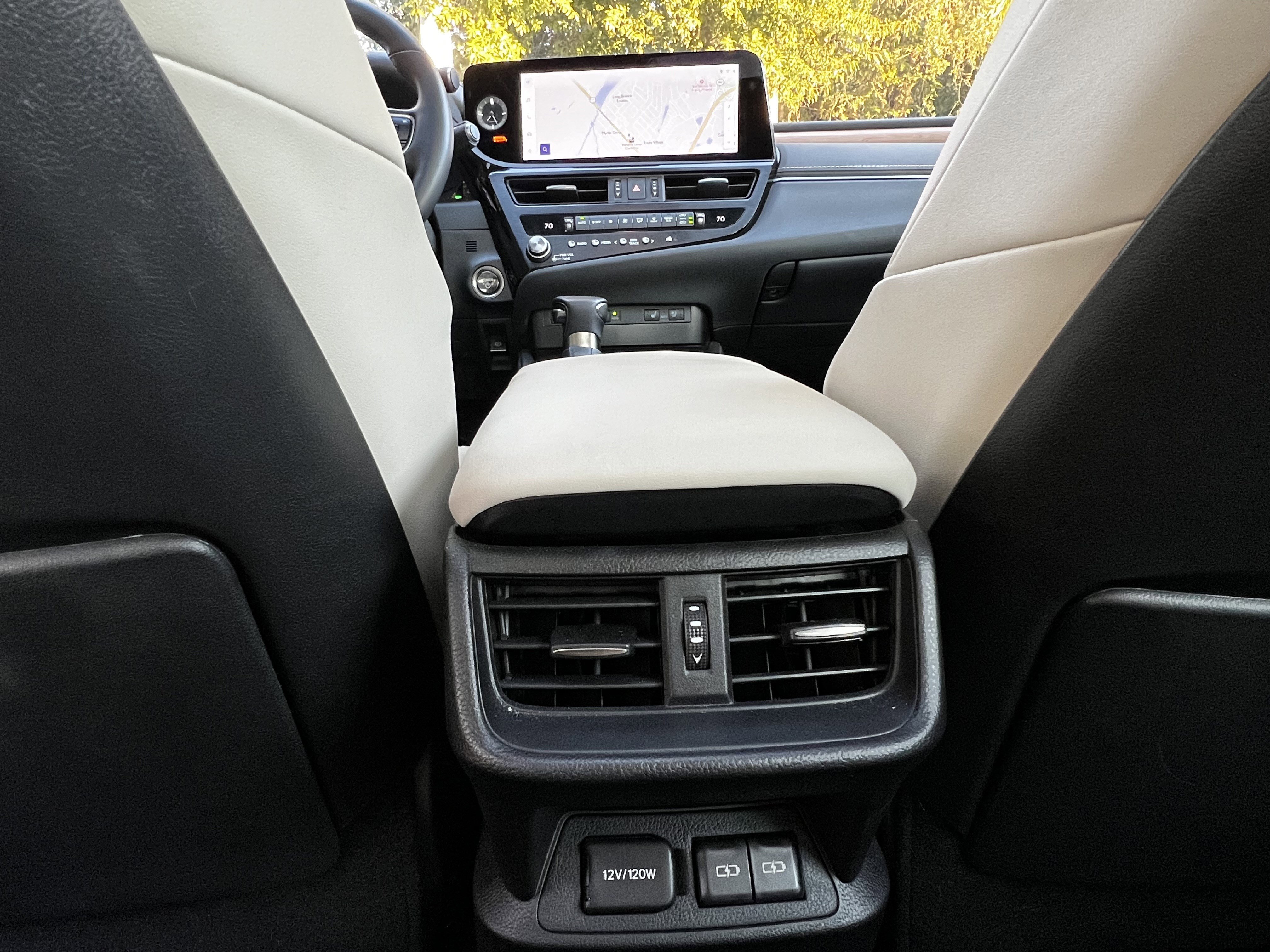 Certified 2025 Lexus ES 300h w/ Premium Package image 37