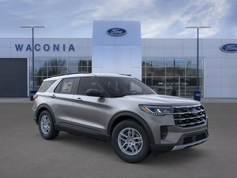 New 2026 Ford Explorer Active AWD/4WD image 7