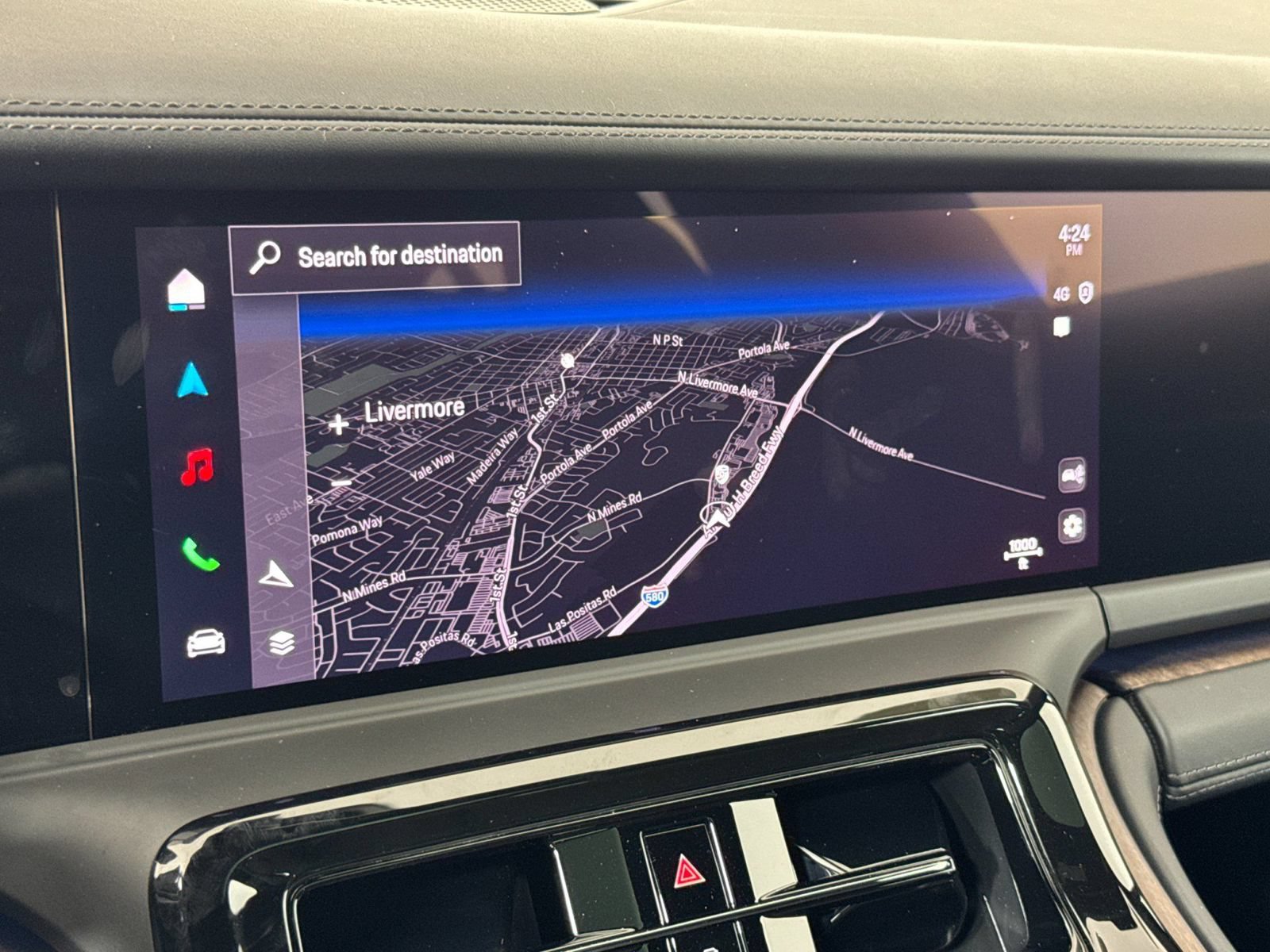 Certified 2025 Porsche Panamera RWD image 18