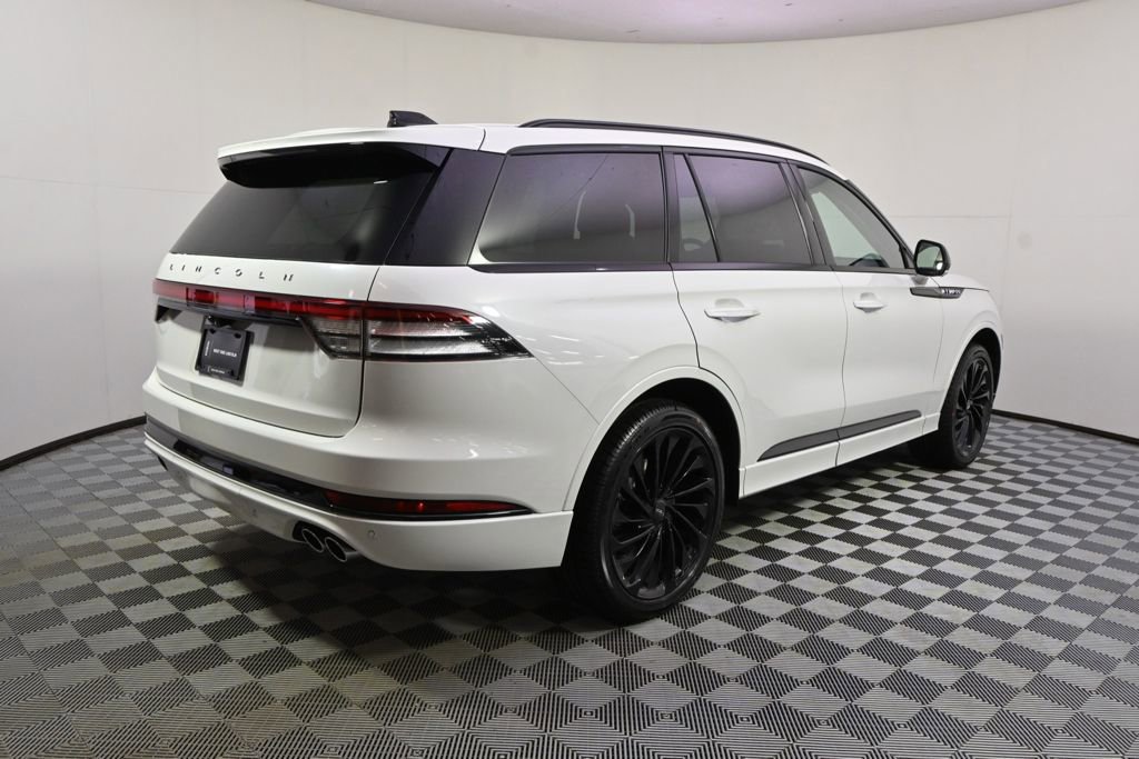 New 2026 Lincoln Aviator Reserve image 7
