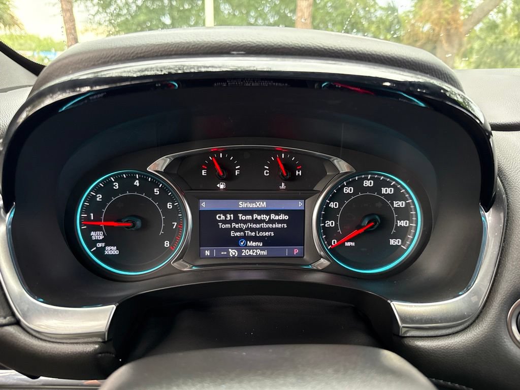 Used 2023 Chevrolet Traverse LT FWD image 33