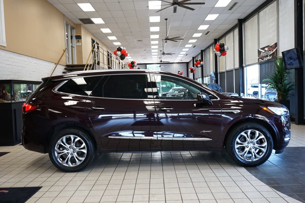 Used 2021 Buick Enclave Avenir w/ Avenir Technology Package AWD/4WD image 20
