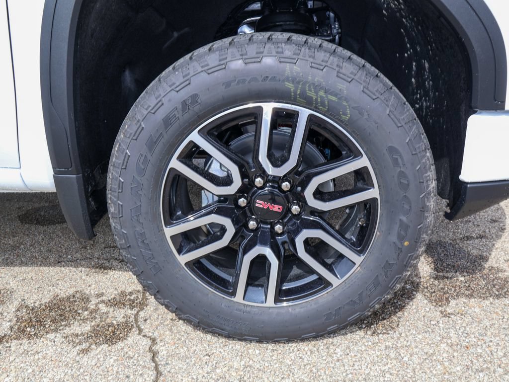 New 2026 GMC Sierra 1500 AT4 w/ AT4 Premium Package AWD/4WD image 35