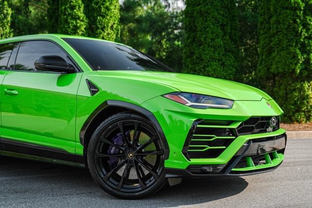 Used 2021 Lamborghini Urus AWD/4WD image 7
