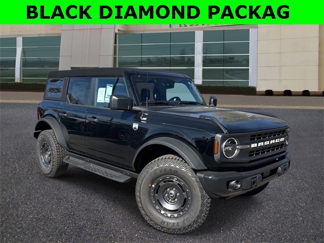 New 2025 Ford Bronco Big Bend w/ Black Diamond Package image 1