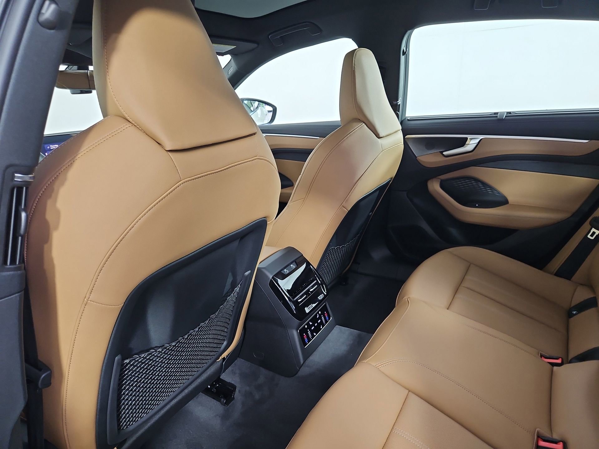 New 2026 Audi A6 Prestige AWD/4WD image 40