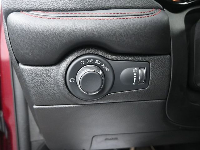 Used 2024 Dodge Durango GT image 38