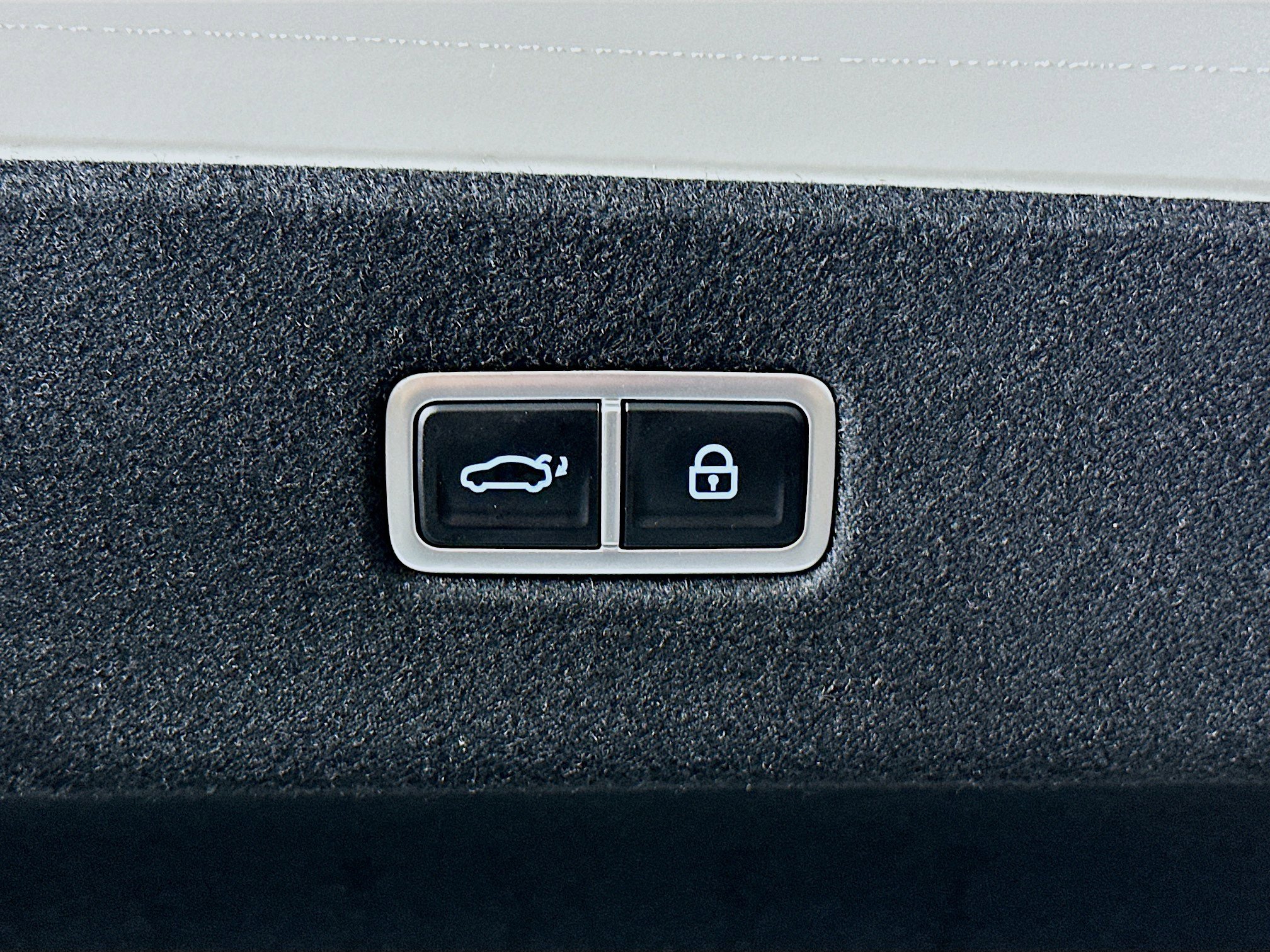 Used 2024 Hyundai Ioniq 6 SEL RWD image 29
