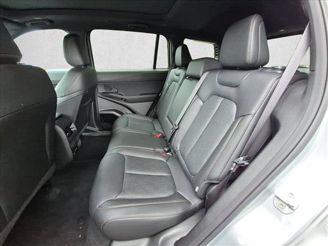 New 2026 Jeep Cherokee Overland w/ Advanced Pro Tech Group AWD/4WD image 16
