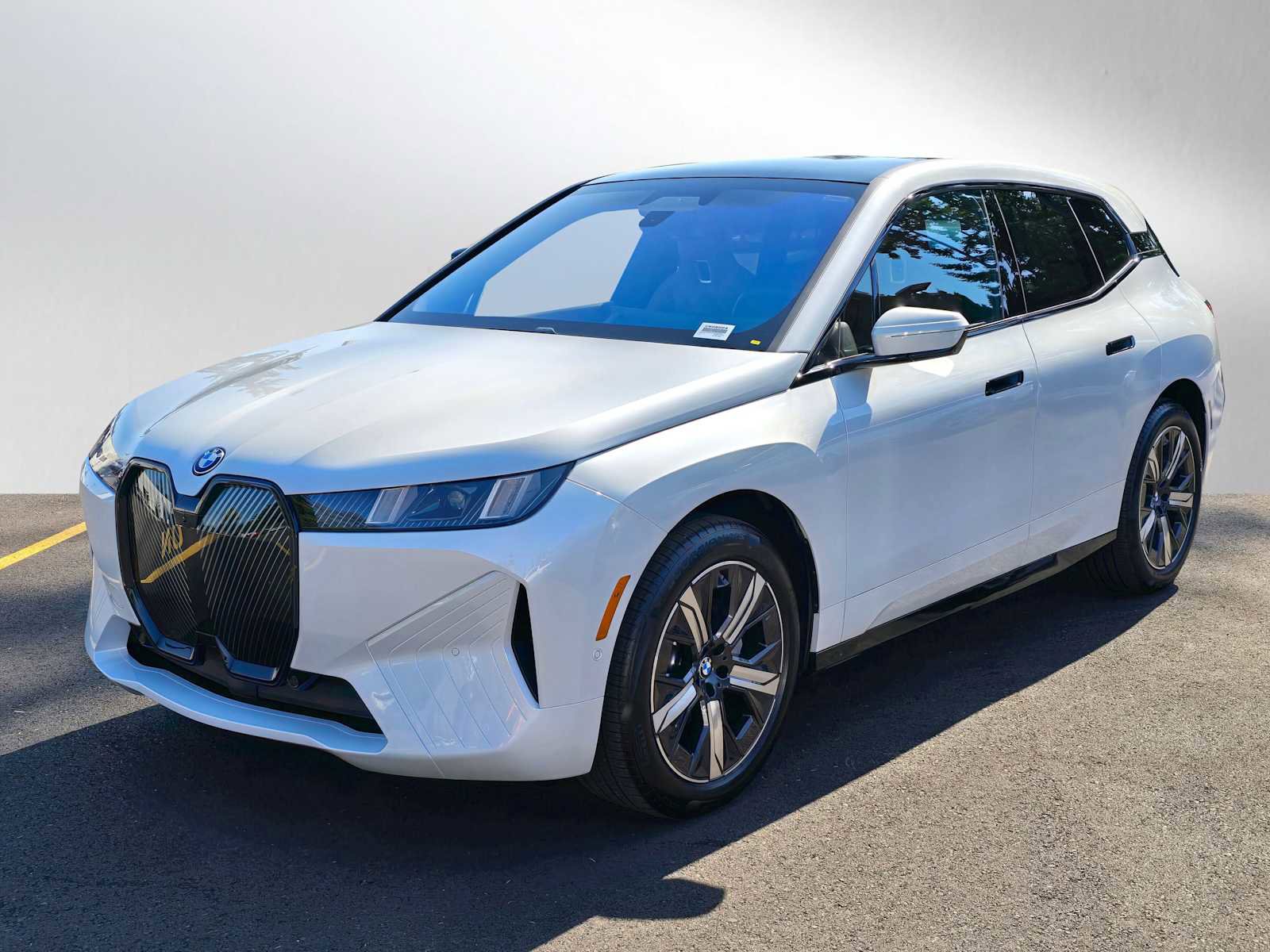 New 2026 BMW iX xDrive45 image 7