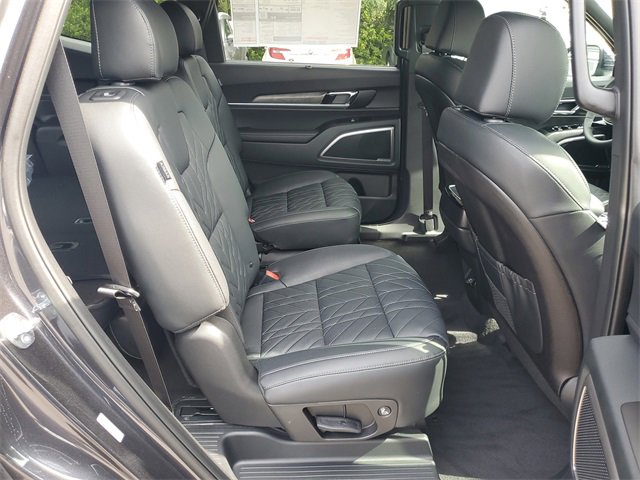New 2025 Kia Telluride AWD image 16