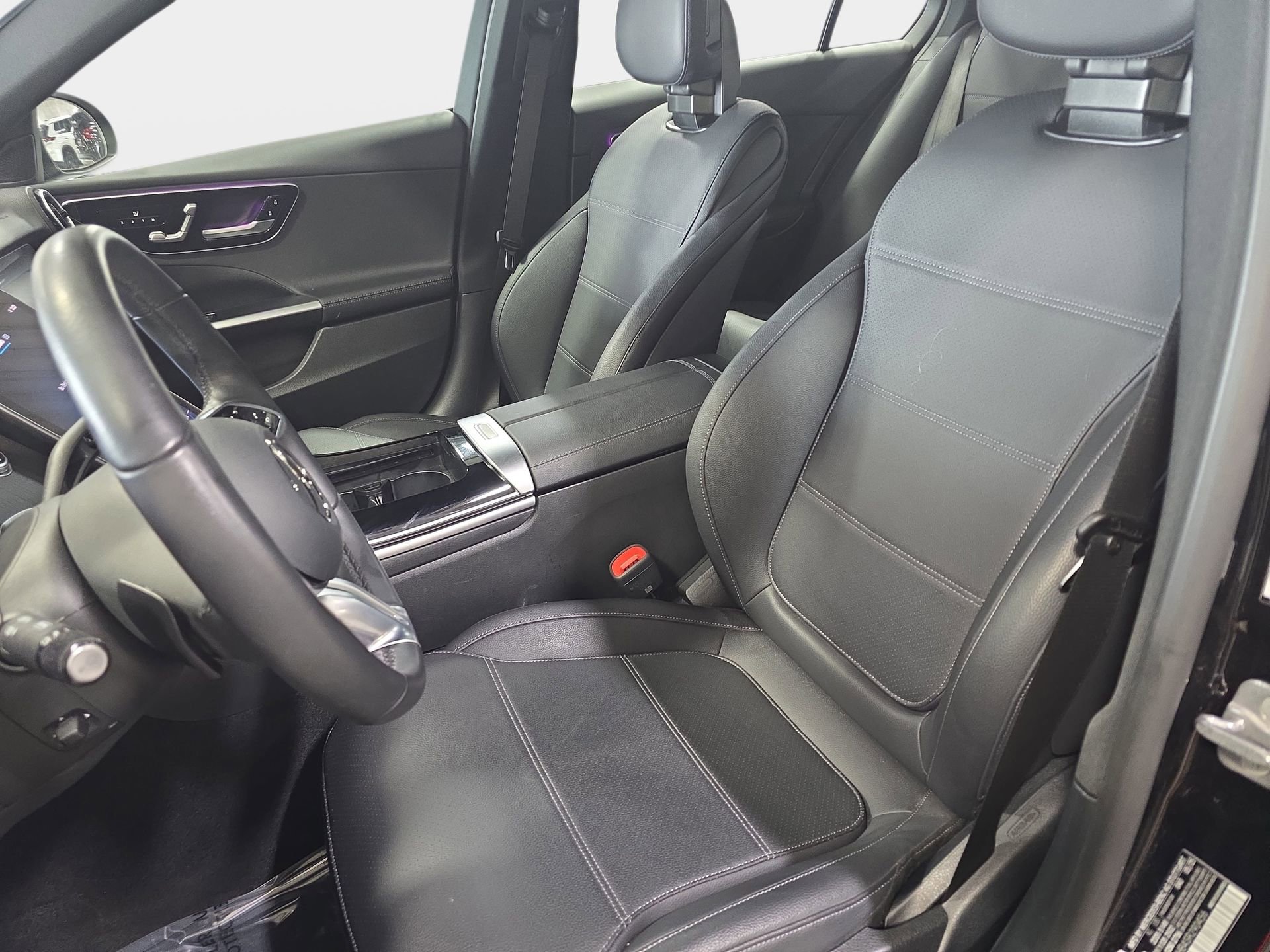 Certified 2025 Mercedes-Benz C 300 4MATIC Sedan image 15