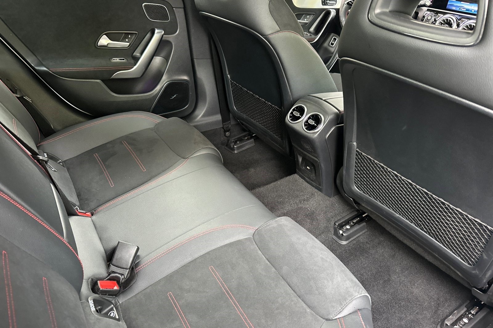 Certified 2025 Mercedes-Benz CLA 250 image 30