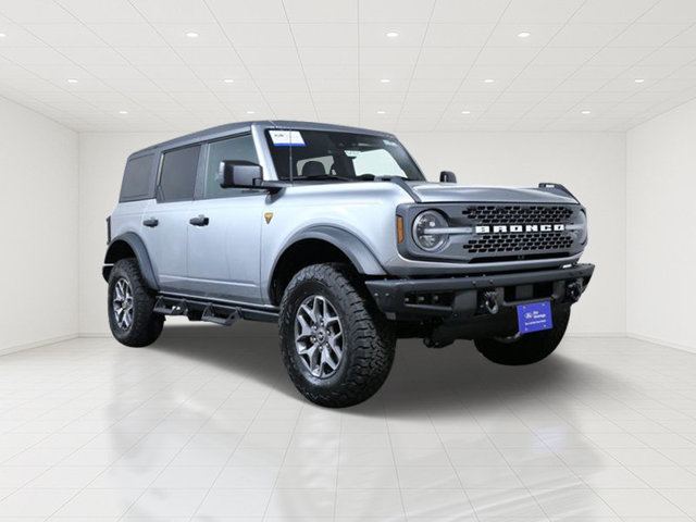 Certified 2023 Ford Bronco Badlands AWD/4WD image 1