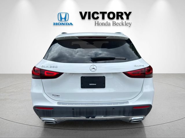 Used 2022 Mercedes-Benz GLA 250 4MATIC image 4