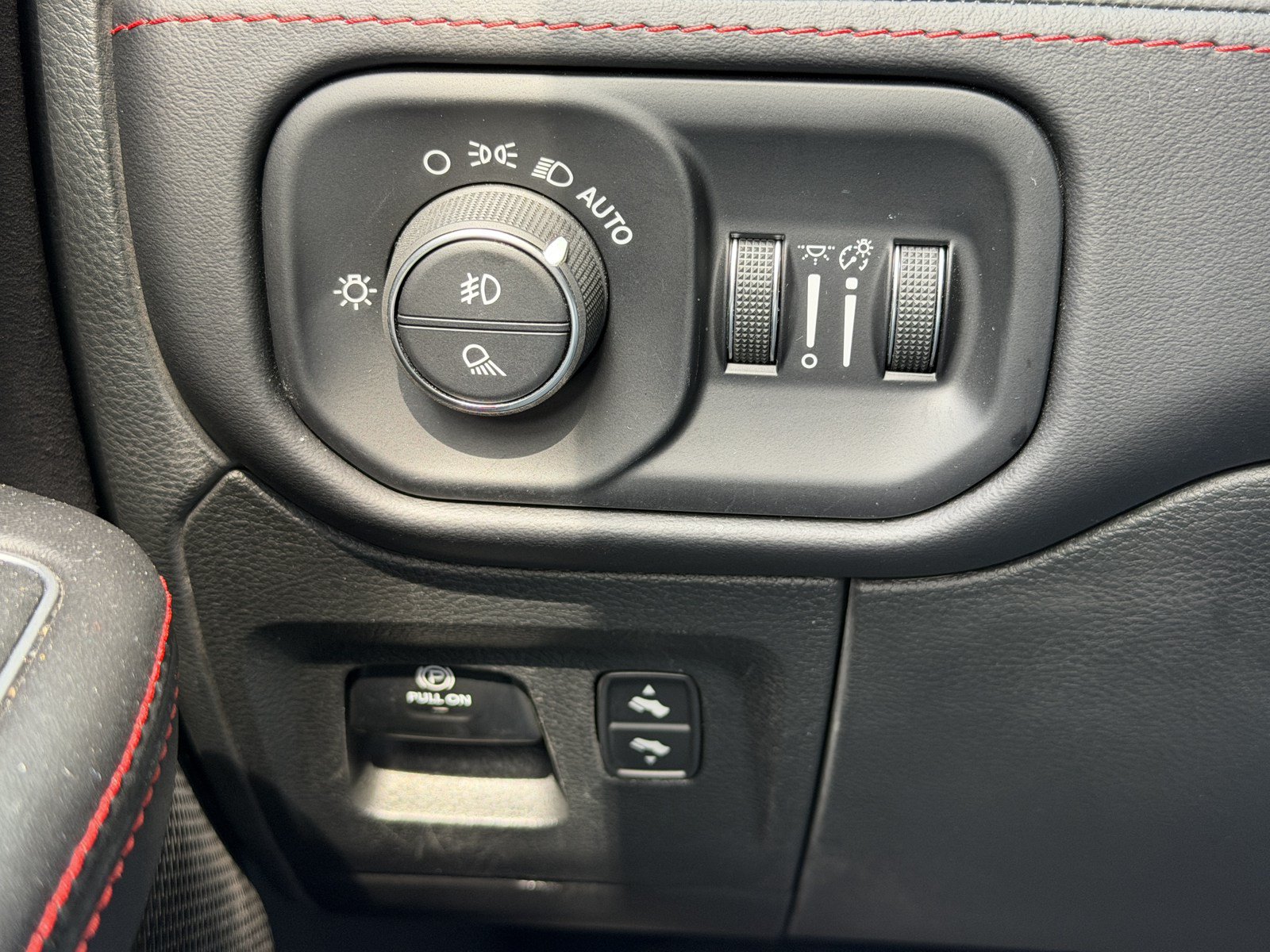 Used 2023 RAM 1500 TRX w/ TRX Level 2 Equipment Group AWD/4WD image 20