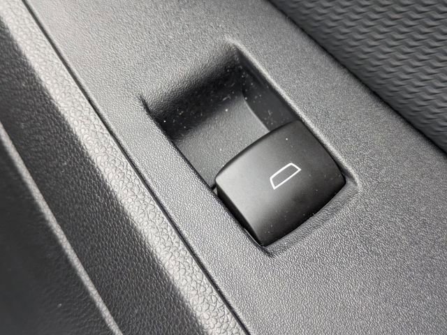 New 2026 Chevrolet Equinox LT image 30