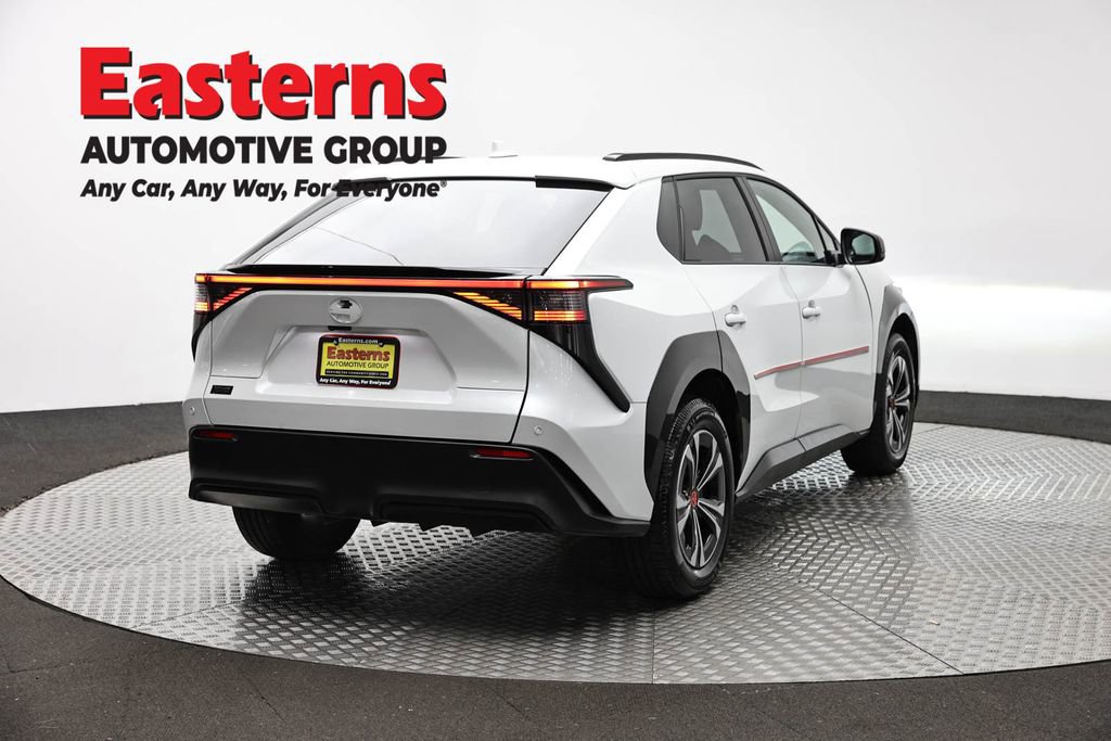 Used 2023 Toyota bZ4X XLE w/ Weather Package image 5