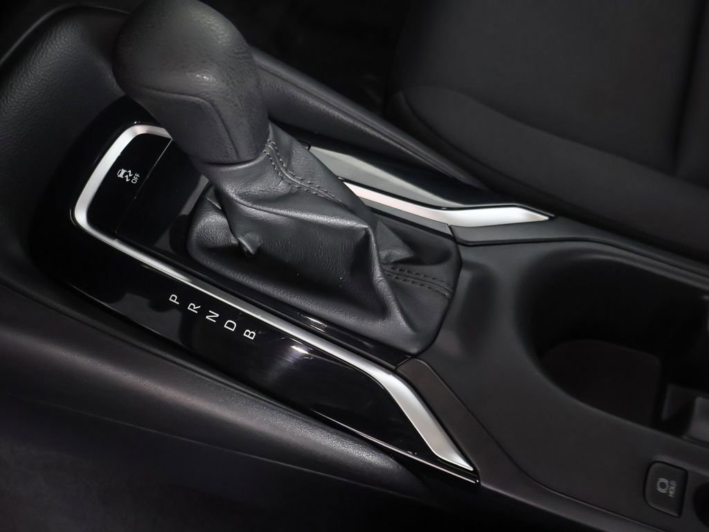 Used 2024 Toyota Corolla LE FWD image 38