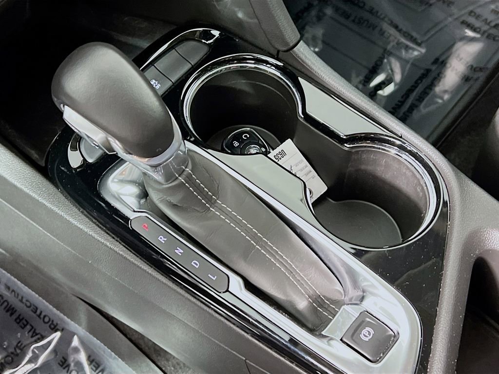 Used 2022 Buick Encore GX Preferred w/ Cold Weather Comfort Package image 16